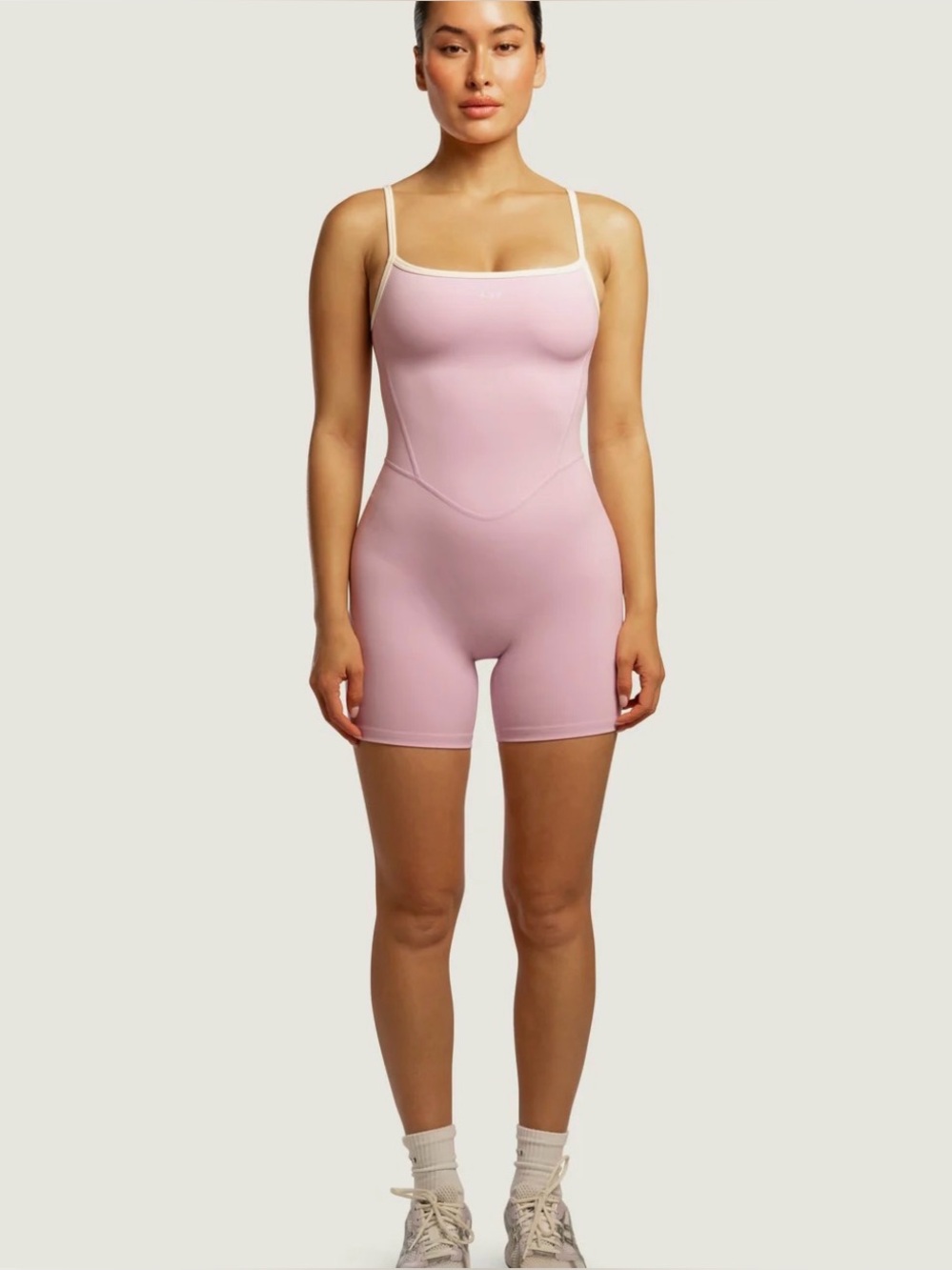 437 The Shorts Onesie Parfait & Cream